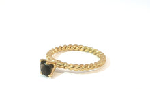 Ring TWIST mit Labradorite