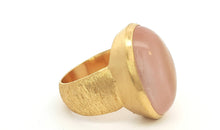 Unikat-Ring mit Rosenquarz  – 925 Silber vergoldet