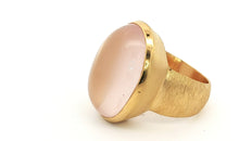 Unikat-Ring mit Rosenquarz  – 925 Silber vergoldet