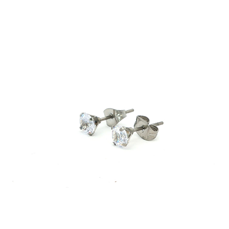 Antiallergene Edelstahl Ohrstecker mit 5 mm Zirkonia