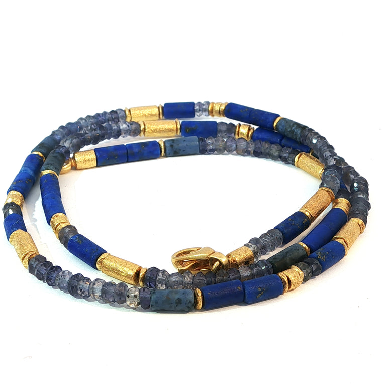 Handgemachte Halskette mit Lapis Lazuli