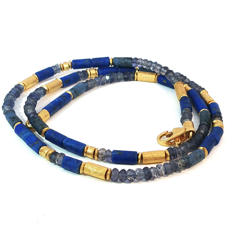 Handgemachte Halskette mit Lapis Lazuli