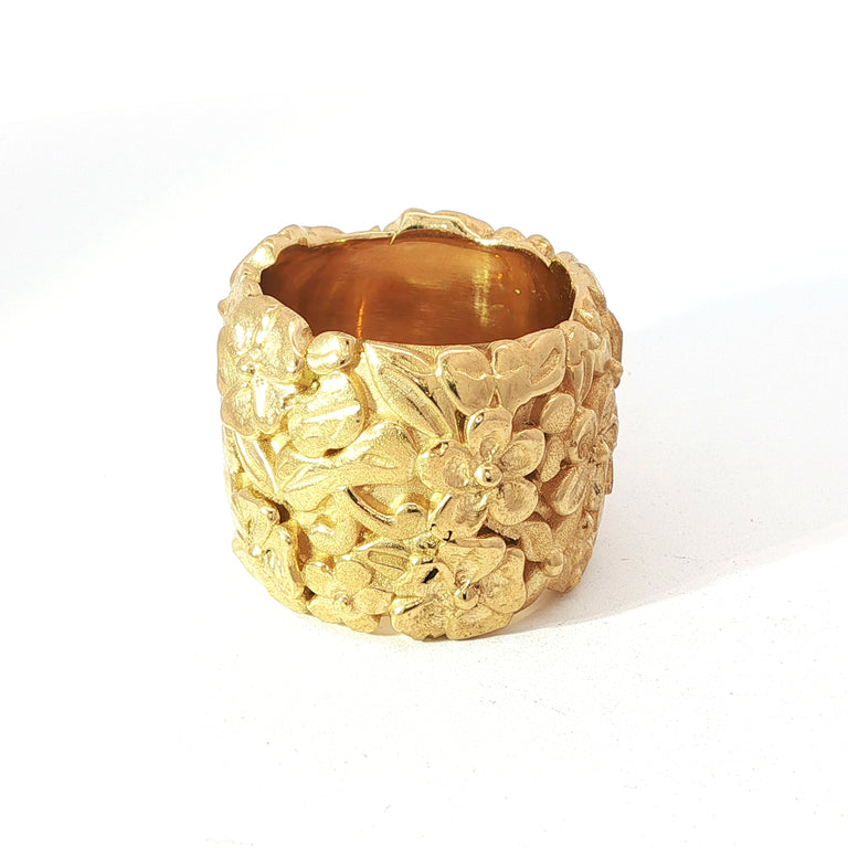 Statement Ring BASIA gelbvergoldet