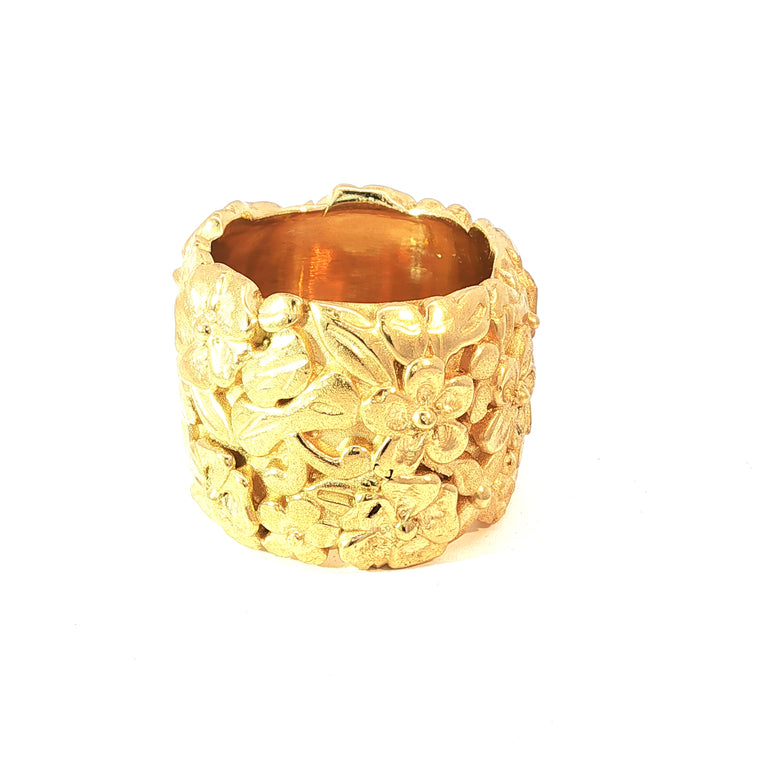 Statement Ring BASIA gelbvergoldet