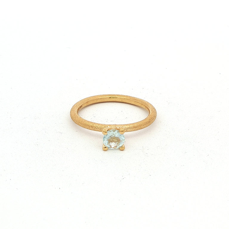 Ring MOONEL mit Blau Topas