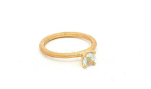 Ring MOONEL mit Blau Topas
