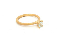 Ring MOONEL mit Blau Topas