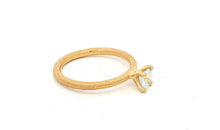 Ring MOONEL mit Blau Topas