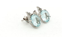 Ohrstecker mit Aquamarin & Topas