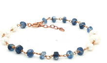 Armkette ROSARY mit Perlen und Iolith
