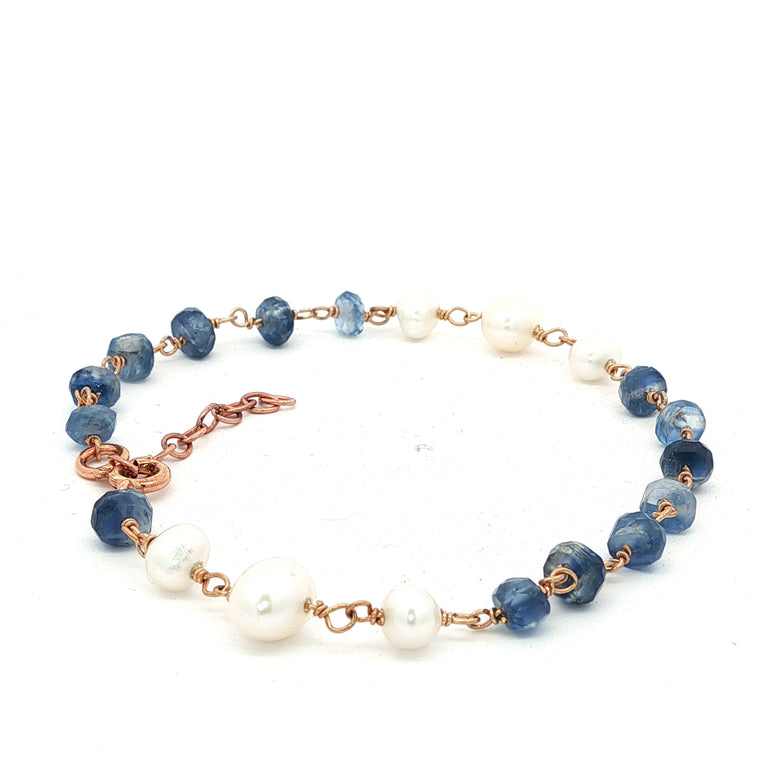 Armkette ROSARY mit Perlen und Iolith