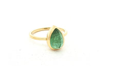 Unikate Ring  Gelb 18 Karat Gold mit grünem Turmalin