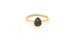 Unikate Ring Gelb 9 Karat Gold mit Salt & Pepper Diamant