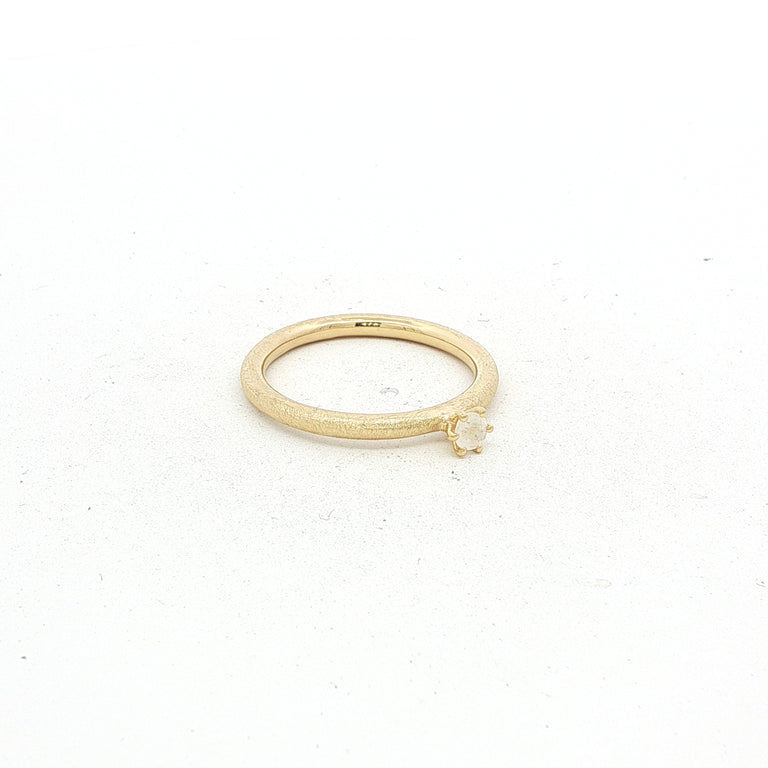 Ring MOONEL mit Mondstein