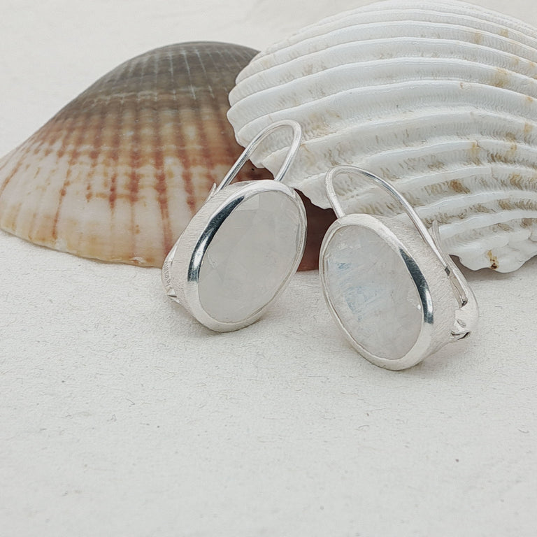 Ohrhänger Serenah Mondstein