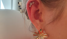Piercing FLOWERS 18 karat Gold Topas