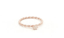 Ring TWIST mit Mondstein