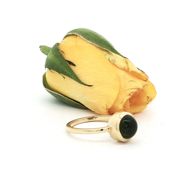 Unikate Ring  18 Karat Gelb Gold grüner Turmalin