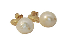 Creolen Agnes mit Barock Perlen