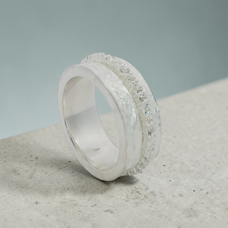Ring ALVAR mit Topasen