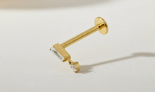 Titan G23 Piercing mit Trapez-Zirkonia & Charm – 1.2 mm / 8 mm