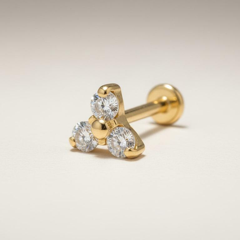 Titan G23 Piercing mit 3 Zirkonia 2 mm – 1.0 mm / 8 mm