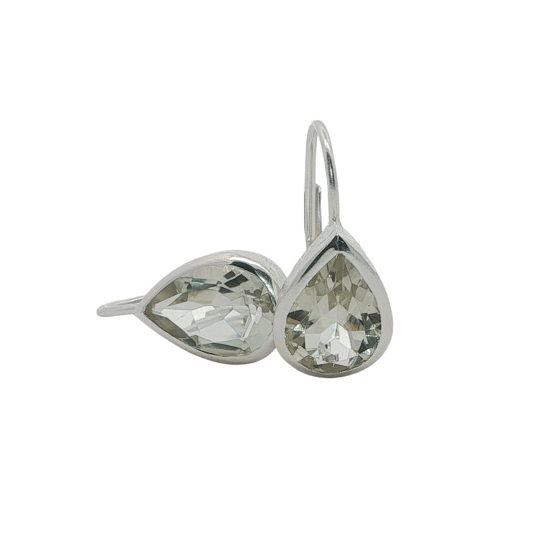 SERENAH Ohrhänger mit grünem Amethyst