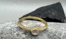 Ring SOLEA mit Rosenquarz gelbvergoldet