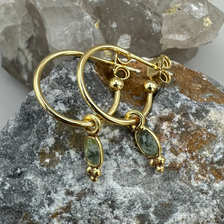 Creolen mit grünem Amethyst