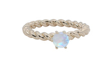 Verlobungsring TWIST – Mondstein Solitär | 925 Silber