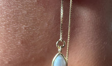 Lange Ohrhänger mit Perlmutter