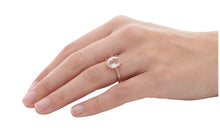 Ring FLORINEA mit Rosenquarz 6X8 mm