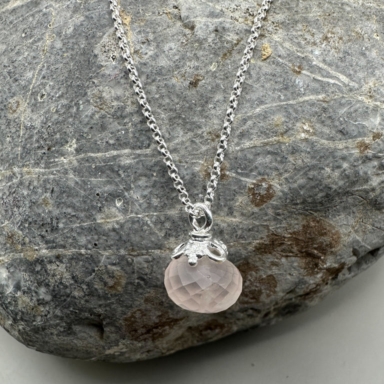 Feine 925er Silberkette mit Rosenquarz