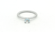 Ring MOONEL mit Blau Topas