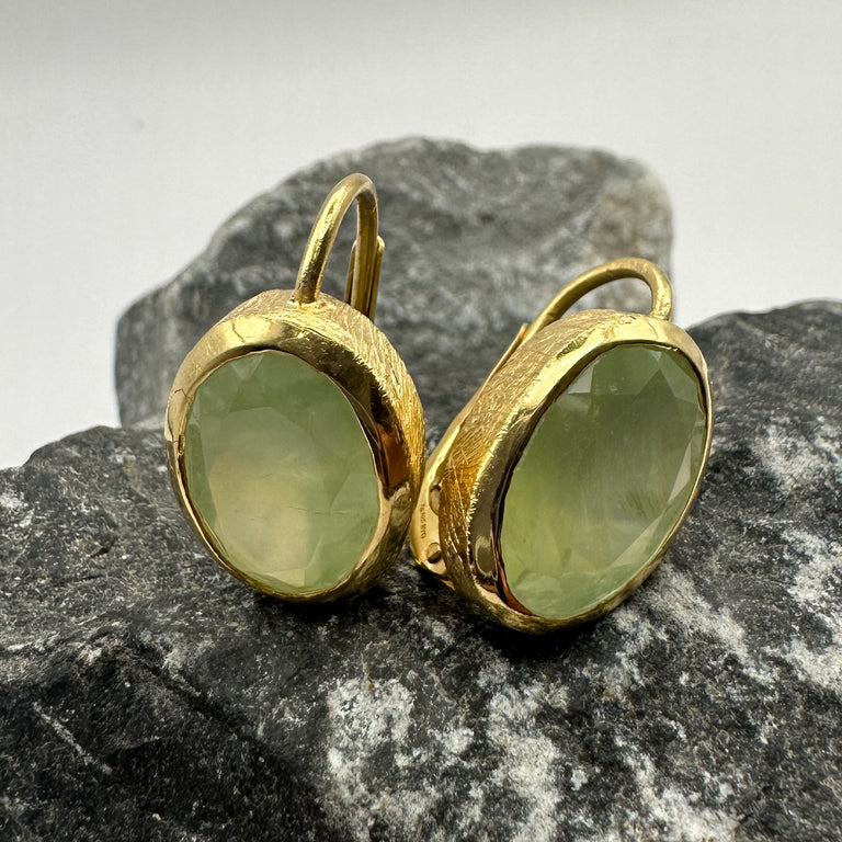 Ohrringe ERINA mit Prehnit 10 X 14 mm