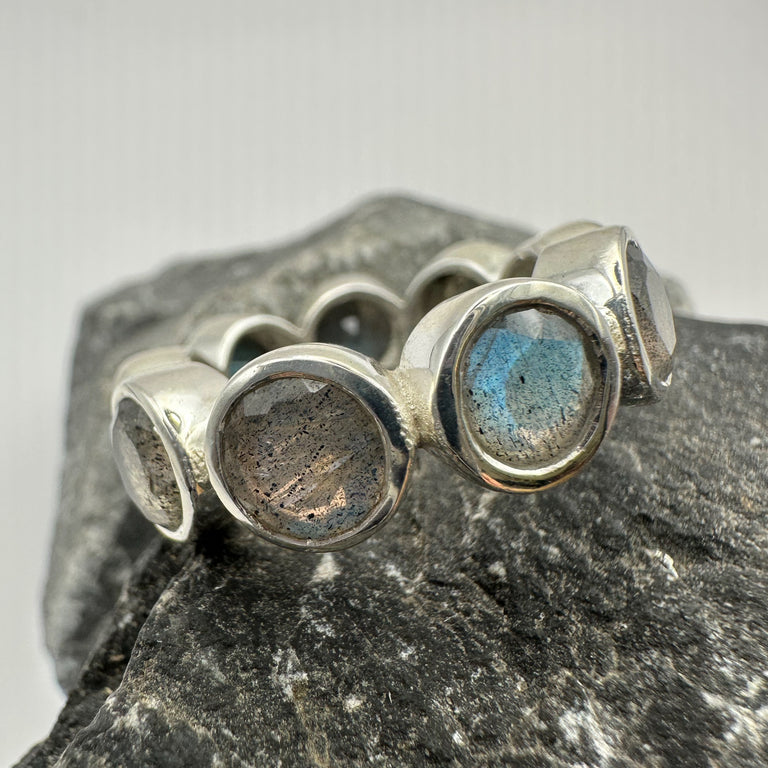 Ring OCTAVE mit Labradorit