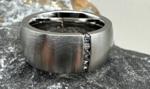 9mm breiterEdelstahl Ring mit Zirkonia Grösse 53