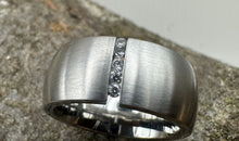 9mm breiterEdelstahl Ring mit Zirkonia Grösse 53