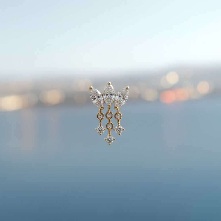 Titan G23 Piercing mit Navette Zirkonia &amp; beweglichem Charm