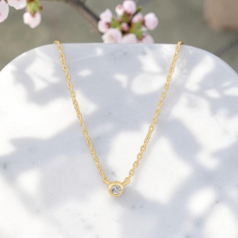 Halskette ESTIA mit Diamant