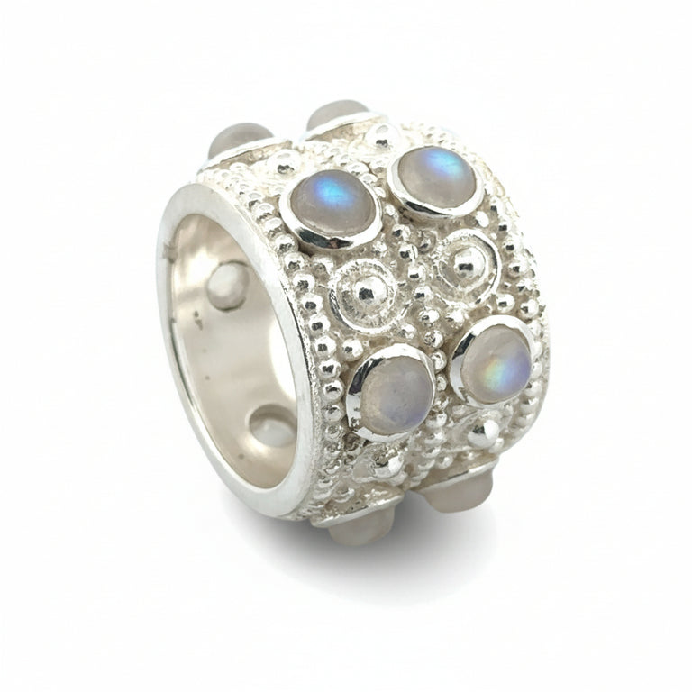 Ring ORNAMENTUM mit Mondstein