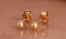 Ohrstecker HANNAH 4 mm ice matt