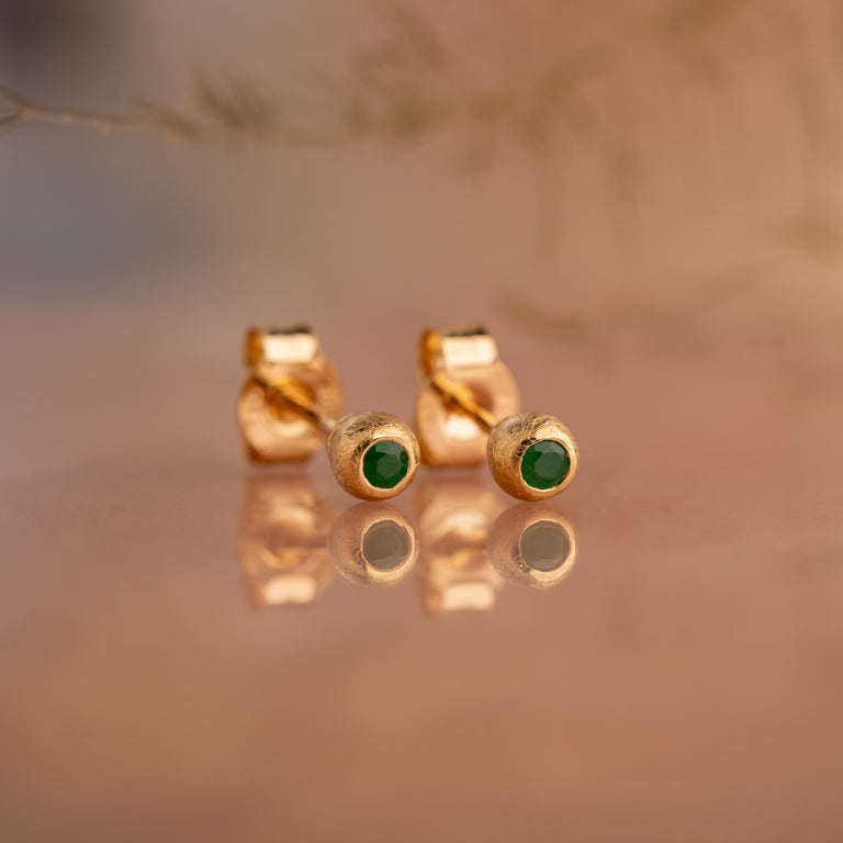 Ohrstecker MATILDE mit 2.5 mm Smaragden