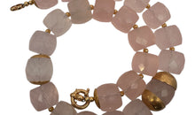 Statement-Collier aus Rosenquarz
