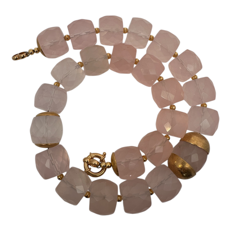 Statement-Collier aus Rosenquarz