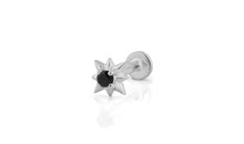 Piercing EMILIA mit Spinel