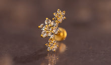 Piercing FLOWERS 18 karat Gold Topas
