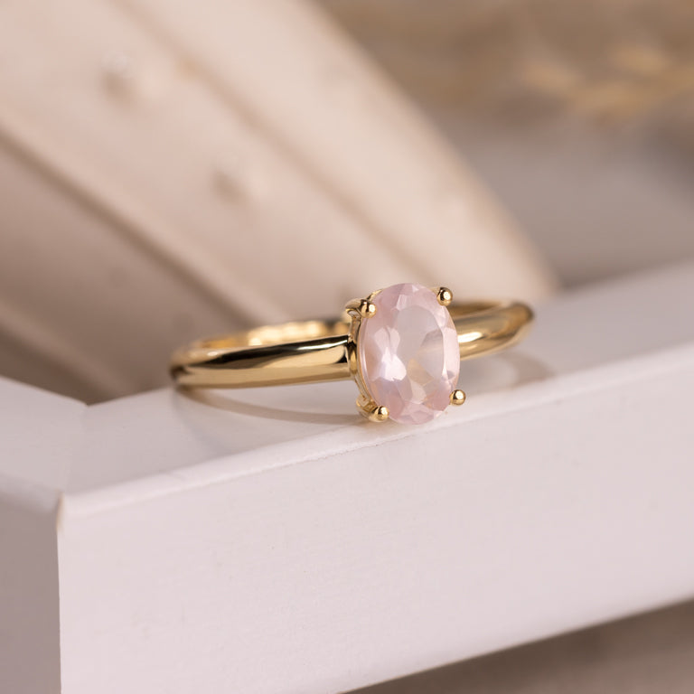 Ring ANTONIA mit 5 X 7 mm Rosenquarz