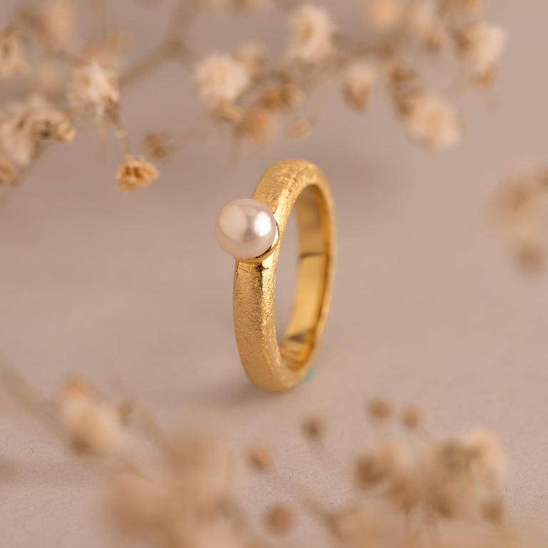 Ring ASTRID 3.5 mm matt mit Perle