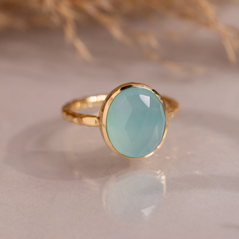 Ring CANDYS mit Blau Chalzedone 10 X 12  mm